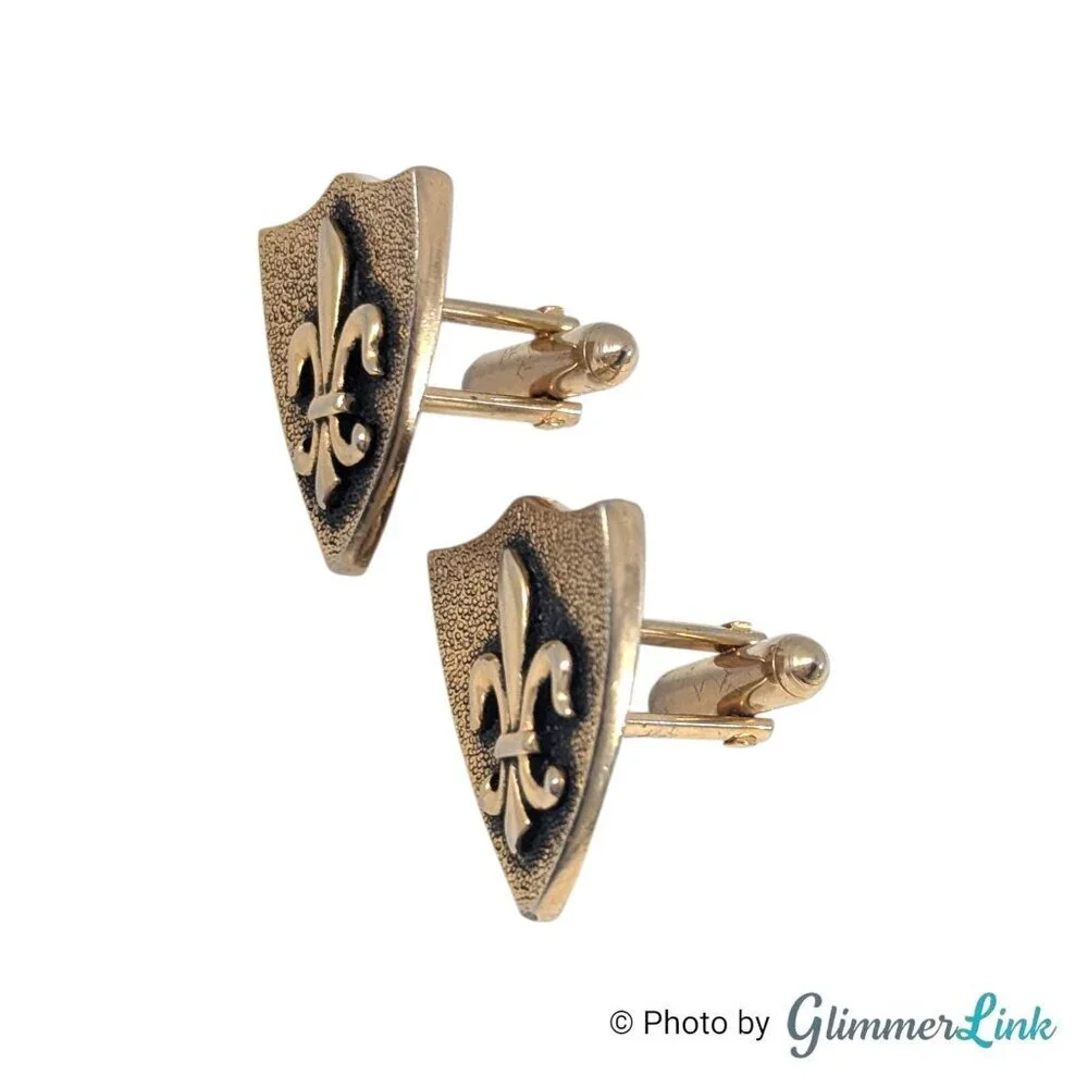 Vintage Heraldic Crest Shape Fleur de Lis Renaissance Themed Gold Tone Cufflinks